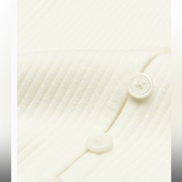 NWOT Aritzia Wilfred Affinity Top size XL - Picture 3 of 6